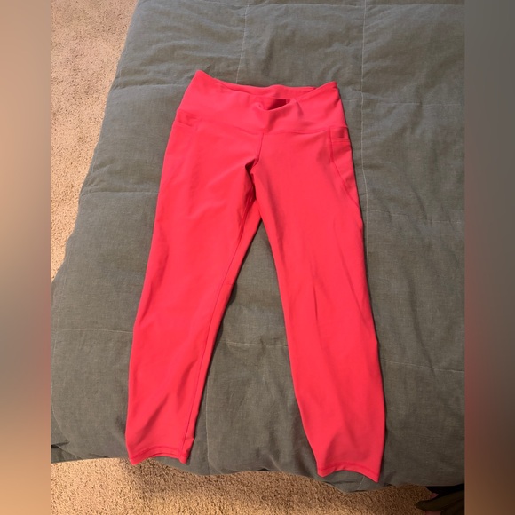 Old Navy Pants - Old Navy Powersoft High Rise Leggings